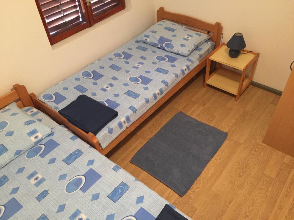 Apartments Pavic Бетина Екстер'єр фото