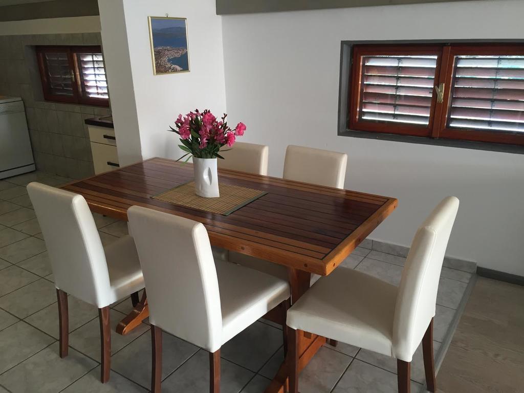 Apartments Pavic Бетина Екстер'єр фото